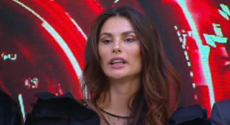 dayane mello