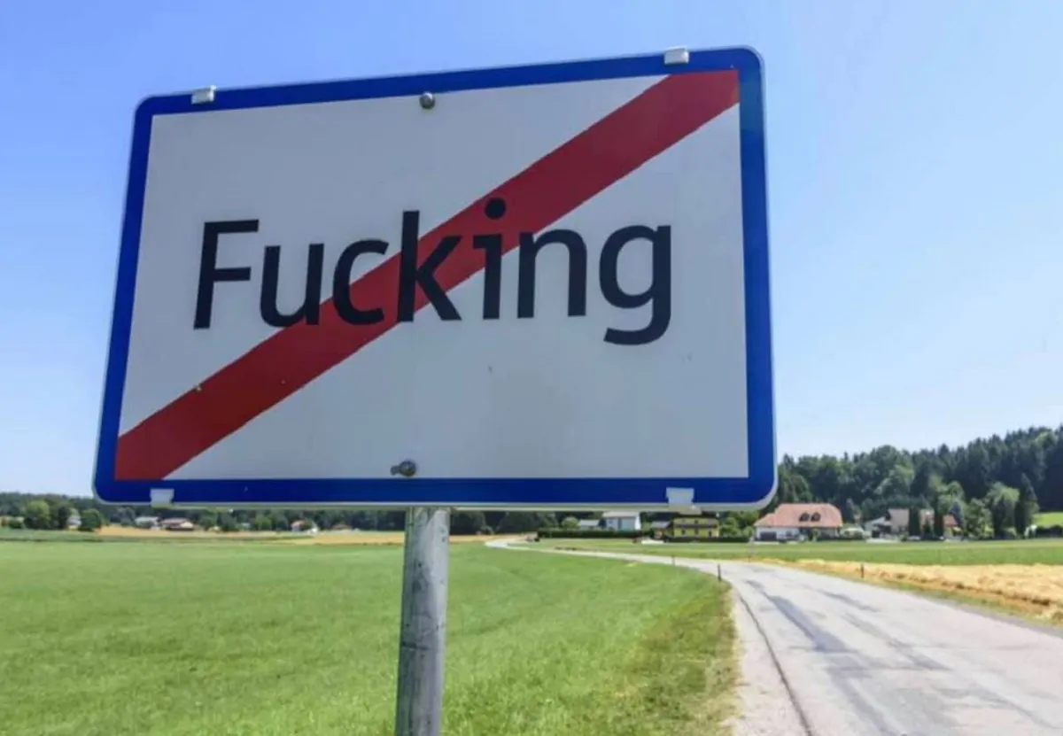 Niente più Fucking in Austria