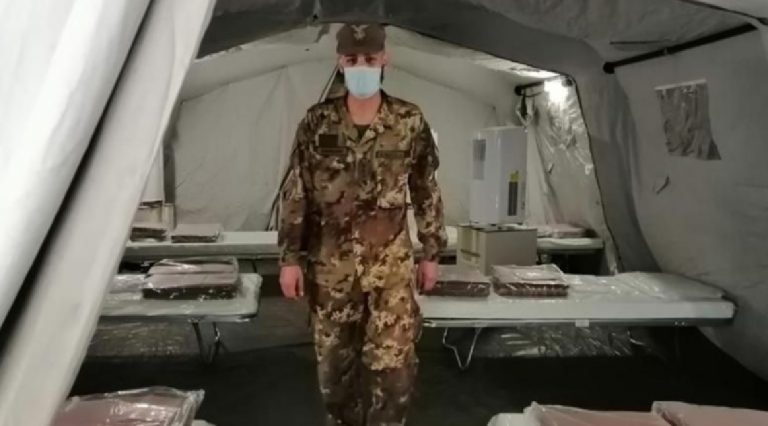 Ospedale Cardarelli tenda esercito