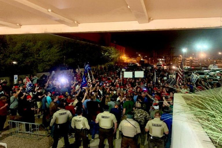 proteste in america dopo il voto