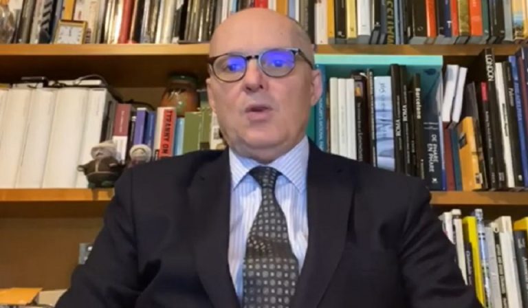 Coronavirus, Ricciardi non esclude lockdown per l'Italia