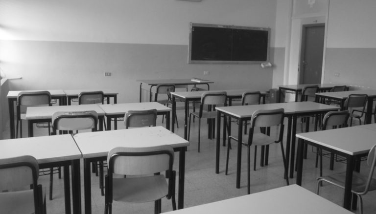 Scuole chiuse