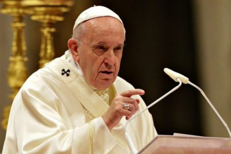 Vaticano Papa unioni civili