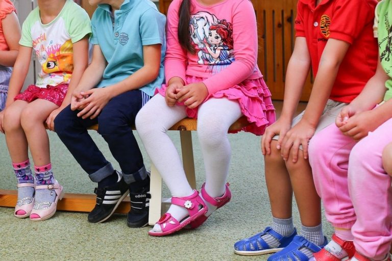 Coronavirus focolaio scuola Sedriano