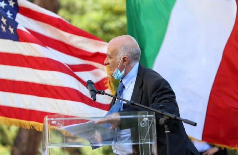 covid ippolito spallanzani distanziamento fino al 2022