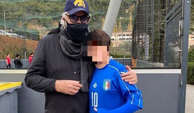briatore difende il figlio da chi lo accusa di essere obeso