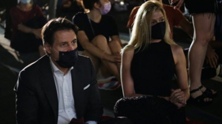Giuseppe Conte e Olivia Paladino
