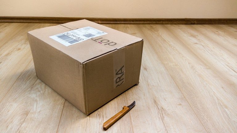 disinfettare i pacchi amazon giunti per il black friday?