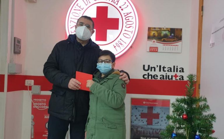 Il gesto del piccolo Mario in favore della Croce Rossa