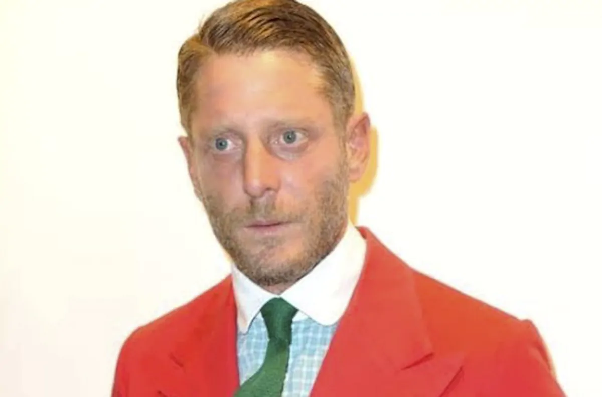 Lapo Elkann donazione