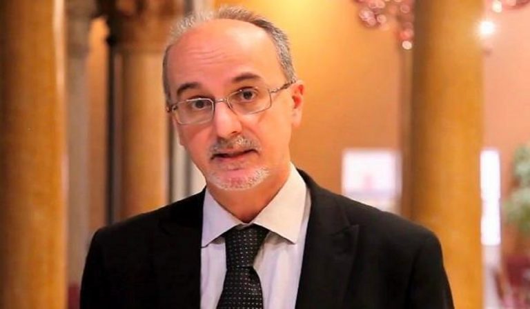 Covid, Lopalco: "Scuola incubatore, contagi ripartiti anche da lì"