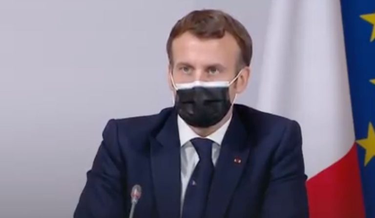 Macron Conte tamponi negativi