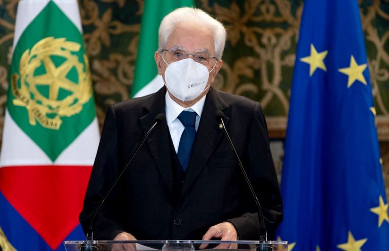 mattarella firma decreto natale 2020