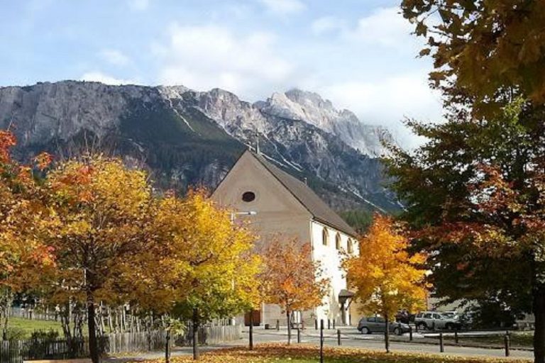 parroco cortina curricula sacrestano