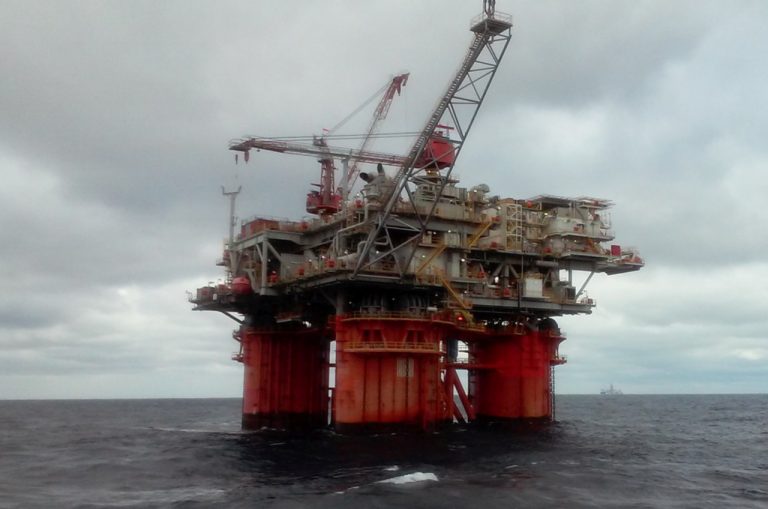Piattaforma petrolifera