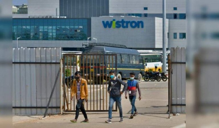 rivolte a bangalore nello stabilimento che produce componenti per gli iPhone