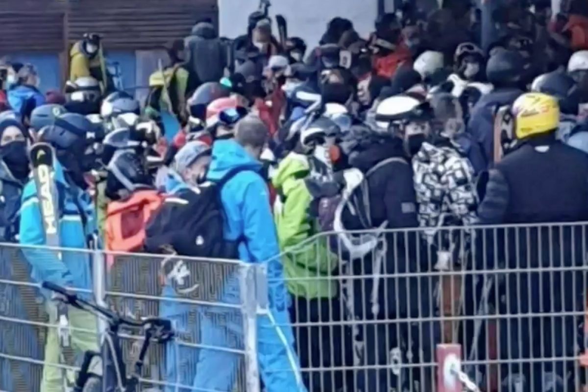 svizzera folla