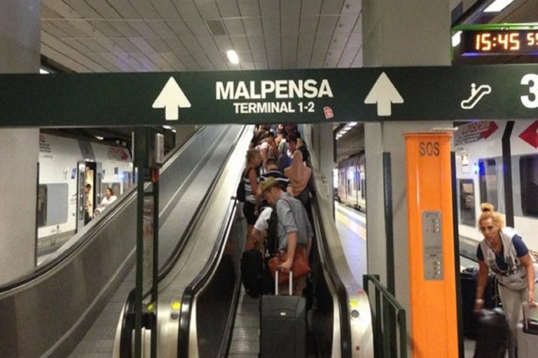 malpensa una donna è morta come scesa dall'aereo