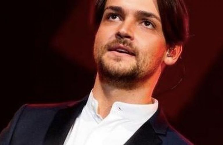 Valerio Scanu messaggio morte padre