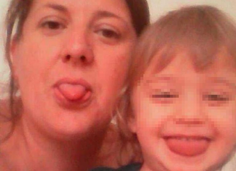 velletri mamma figlio morti fuga di gas_censored