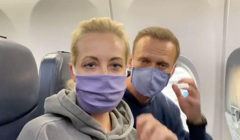 alexei navalny fermato dalla polizia