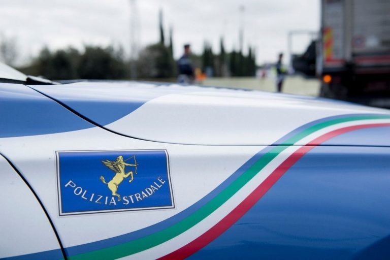 Altro rider aggredito a Napoli