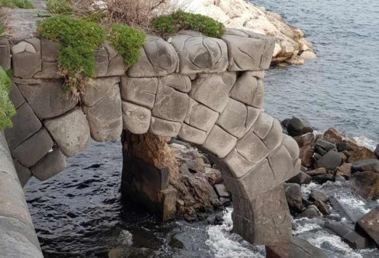 arco borbonico napoli