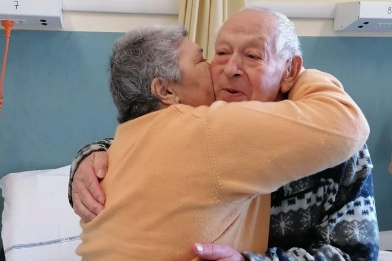 Coronavirus anniversario di nozze in ospedale