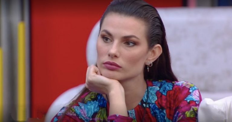 dayane mello