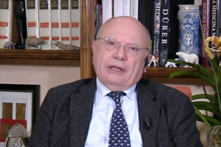Galli urgente vaccinazione di massa