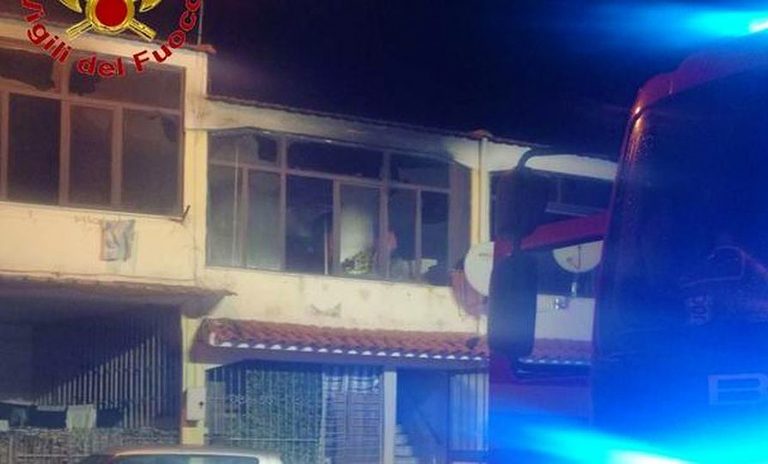 incendio castel volturno 768x464