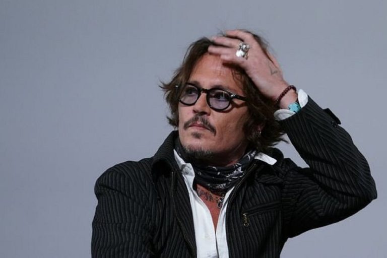 johnny depp 1 768x512