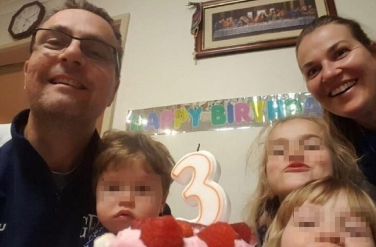 Madre uccide i figli e si suicida
