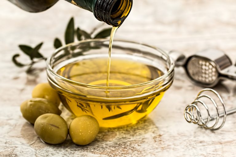 Come dimagrire con l'olio d'oliva