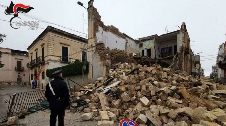 palazzina crollata 768x429