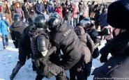 arresti in russia a seguito delle proteste a favore di navany
