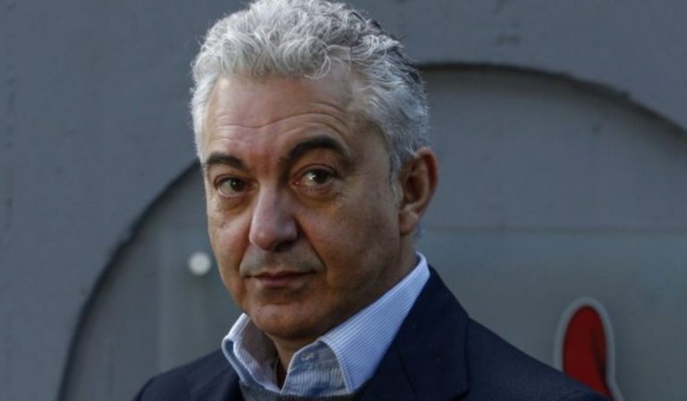 ritardi vaccino arcuri Pfizer inadempiente