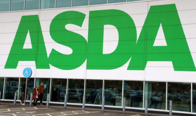Vaccino farmacie supermercati regno unito