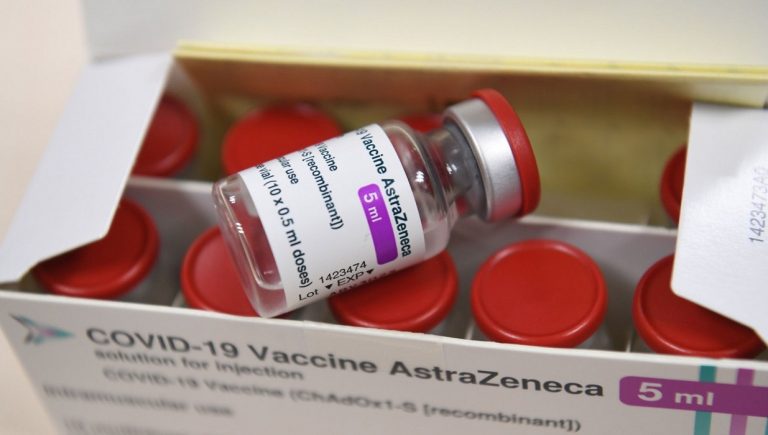 Vaccini, Astrazeneca fa esposto a Nas contro forniture illecite