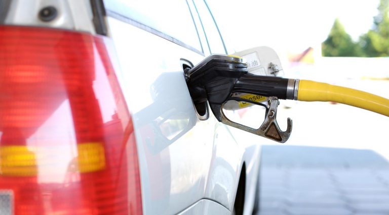 Benzina