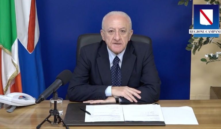 Campania ironia Conte De Luca