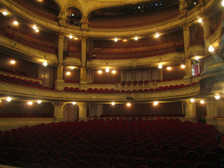 cinema teatri riapertura