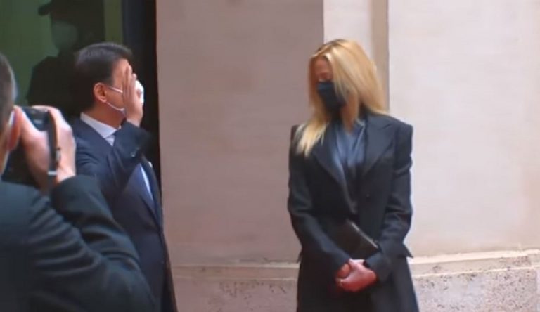 Conte e Olivia