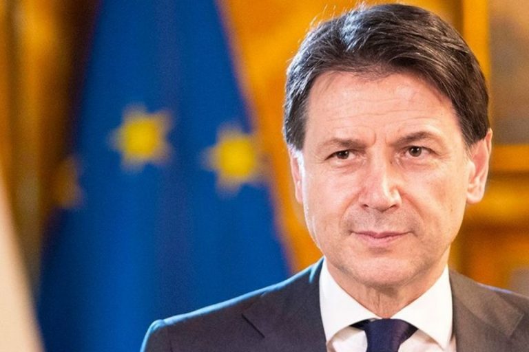 conte torna a fare il professore