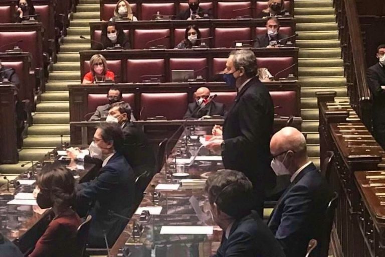 Governo Draghi fiducia cosa succede