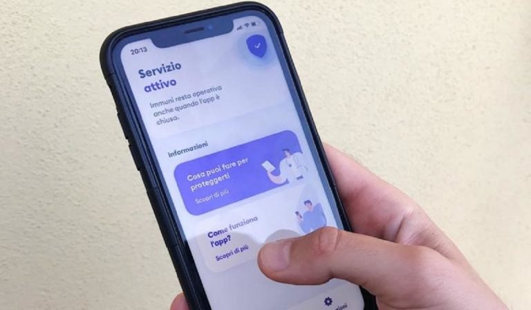 Immuni, flop social: 2 euro per "mi piace"