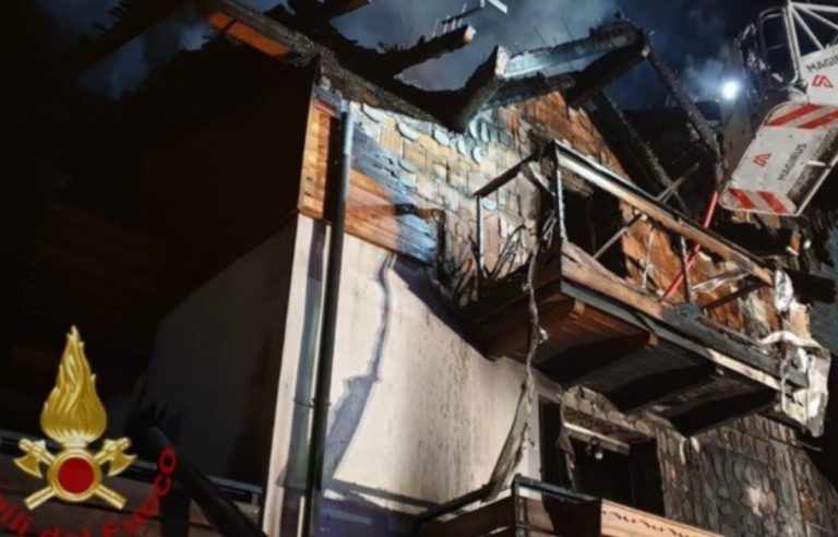 Incendio a Schilpario