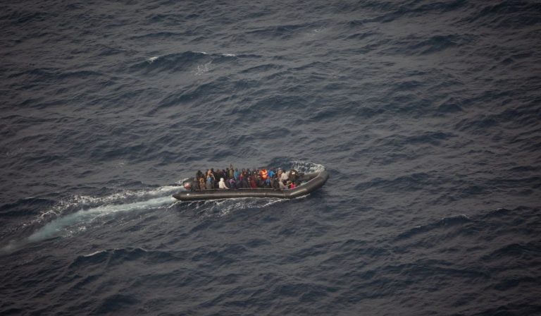 Lampedusa salvati 89 migranti