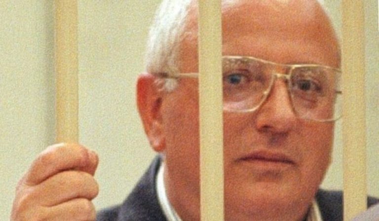 morto Raffaele Cutolo