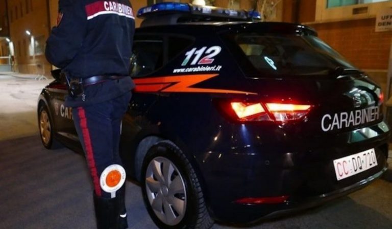 morto uomo che ha aggredito il carabiniere